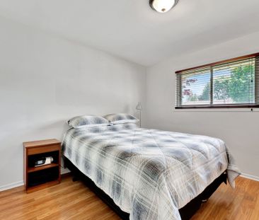 For Lease - 1017 Braeside Street, Woodstock, Ontario - Photo 4