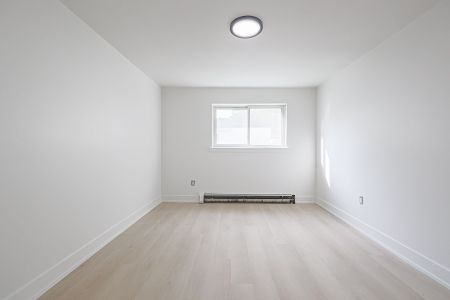 For Lease - 81 Ontario Street Unit# 10, Clarington, Ontario - Photo 3