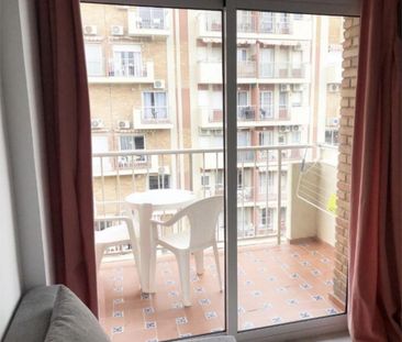 Piso de alquiler en Avenida Avenida Gamonal, 12, Parque de la Paloma - Photo 6