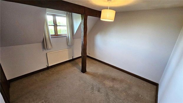 5 bedroom detached house to rent - Photo 1