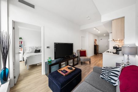 For Lease - 1100 Sheppard Ave W Avenue Unit# LPH23, Toronto, Ontario - Photo 4