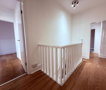 4 bedroom terraced house to rent - Photo 5