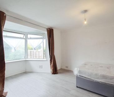 1 bedroom house of multiple occupation to rent - Photo 5