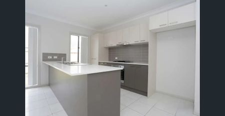 Move-In Ready 4-Bedroom Home with Prime Accessibility!! - Photo 4