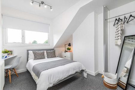 4 bedroom house to rent - Photo 2