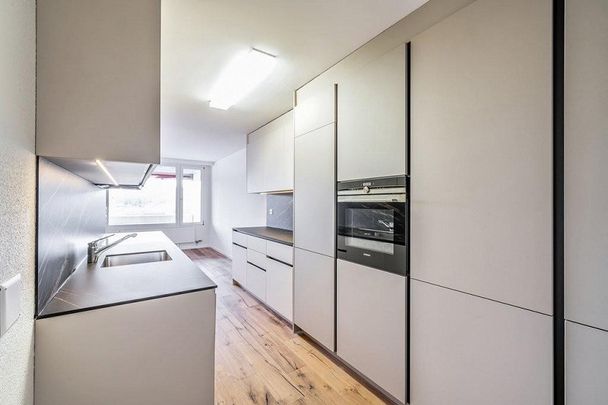 Dein neues Zuhause mit Weitblick - 4.5 Zimmer im 8. OG der Liebrüti - Foto 1