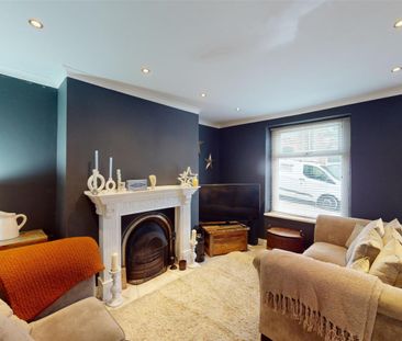3 bedroom House To Let - Photo 5