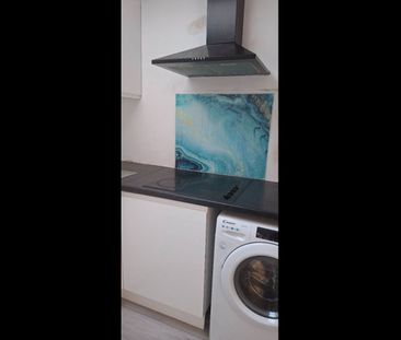 Studio Flat, Leafield, LU3 - Photo 3