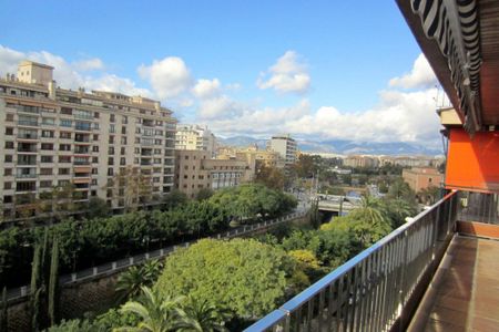 4 room luxury Flat for rent in Palma de Mallorca, Balearic Islands - Photo 2