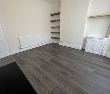 2 Bedroom Terraced - Photo 1