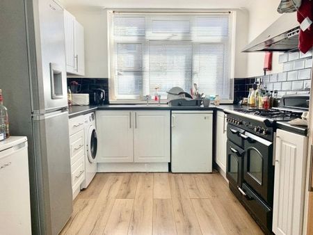 St Pauls Road, Southsea PO5 - Photo 4