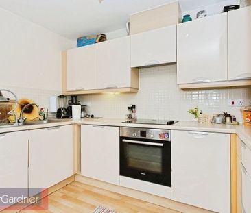 Warren Close, Cambridge - Photo 1