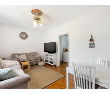 4/6 Byron Street, Glenelg SA, Belconnen - Photo 3