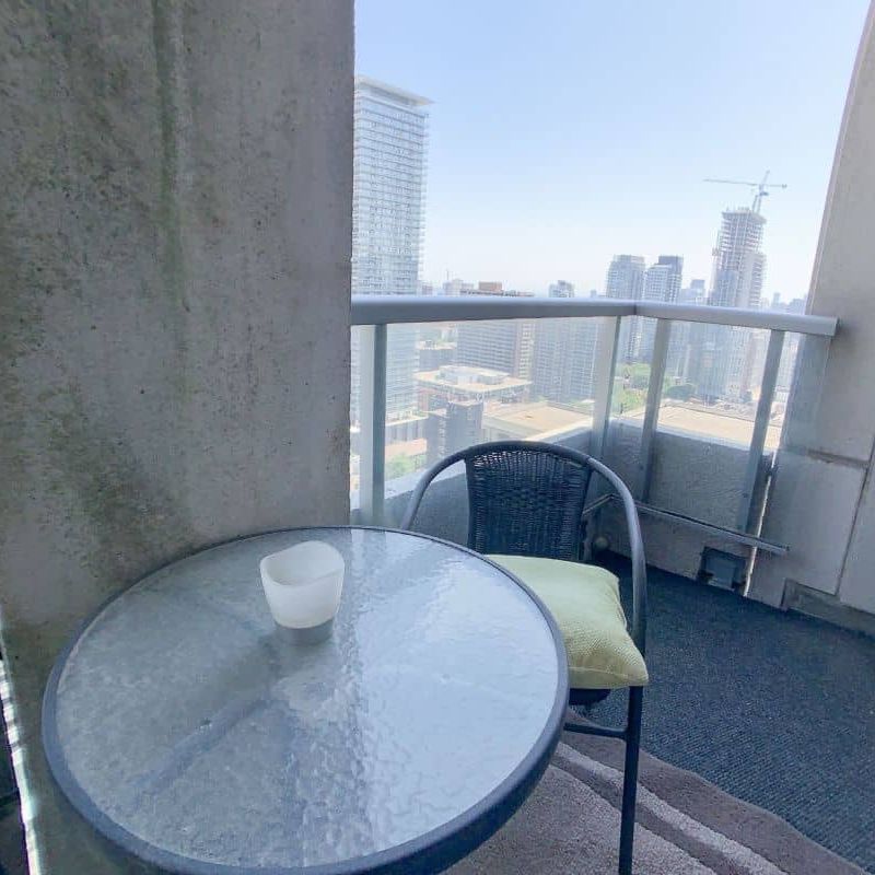 UPTOWN RESIDENCES: Yonge St & Bloor St (35 Balmuto St) AD#2606 - Photo 1