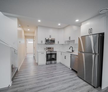 2704-2766 Chokecherry Place SW, Edmonton, AB, Paisley - Photo 2