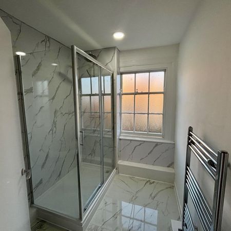 Flat 2 The Elms - Photo 3