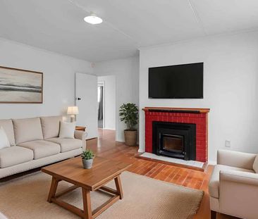 Family Home in the heart of Pukekohe - Photo 2