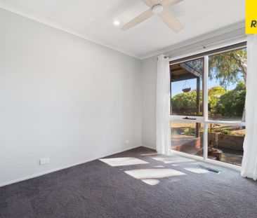 Gorgeously Renovated Family Home - Photo 5