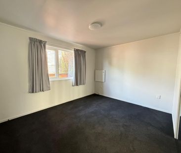 163B Miromiro Road, Normandale - Photo 3