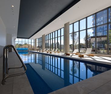 One Bedroom Apartment with Panoramic Views! - Photo 5