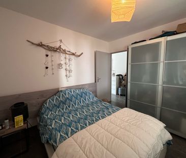 Location Appartement 2 pièces 50m² OLLIOULES 83190 - Photo 4