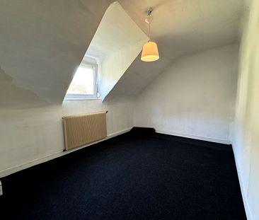 House - Photo 6