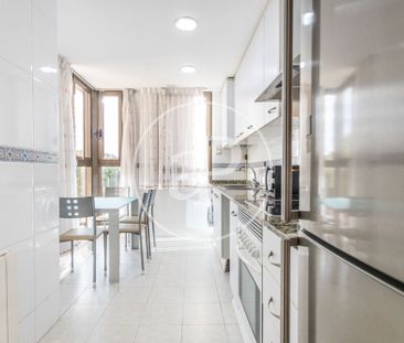Flat for rent with Terrace in Sant Pau (Valencia) - Photo 4