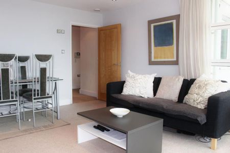 1 bedroom flat to rent - Photo 4