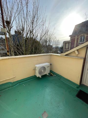 Location Appartement 1 pièce 22m² - Photo 3