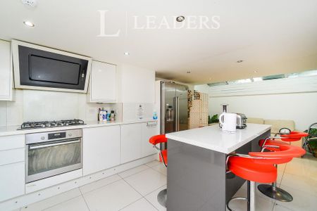 1 bedroom in a house share to rent - Photo 3