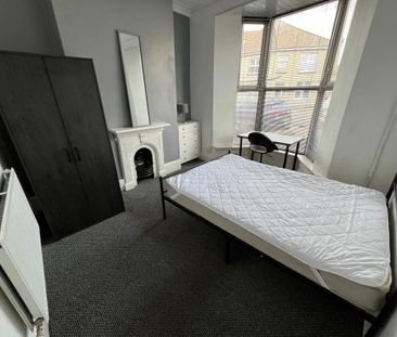 5 bedroom house share to rent - Photo 4