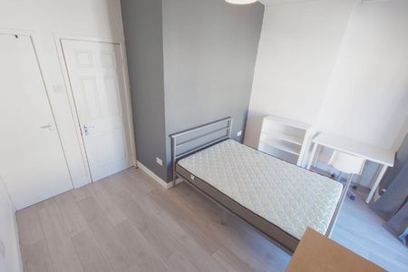 Ridley Road, Liverpool. - Photo 5