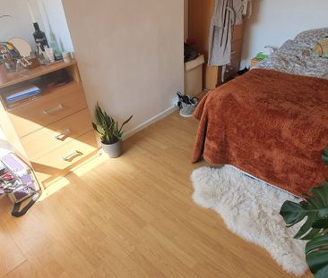 25, Wyeverne Road, , Cardiff, CF24 4BG - Photo 4
