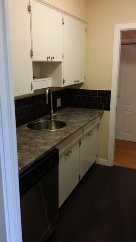 LIVE ON THE BEACH!: 1 month free rent in a 1 Bed,1 Bath in Lower Mission - Photo 4