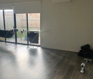 Cranbourne - Photo 5