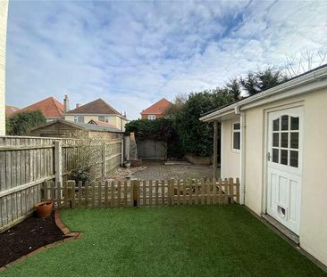Southwood Avenue, Bournemouth, Dorset, BH6 - Photo 2