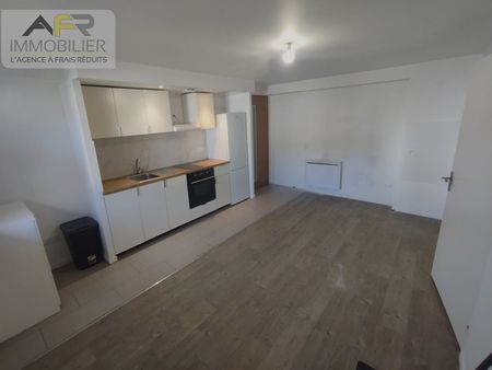 Location Appartement 2 pièces 35m² - Photo 4
