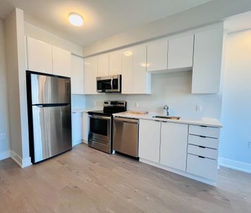 For Lease - 1350 HEMLOCK Road Unit# 203, Manor Park - Cardinal Glen... - Photo 5