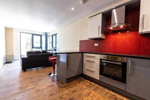 3 bedroom flat to rent - Photo 1