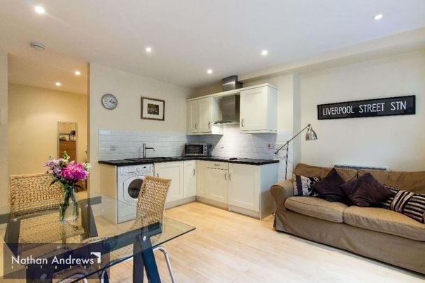 1 bedroom flat to rent - Photo 1