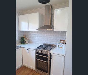 Perfect 2-Bedroom Home in Beaconsfield - $530 Per Week - Photo 5
