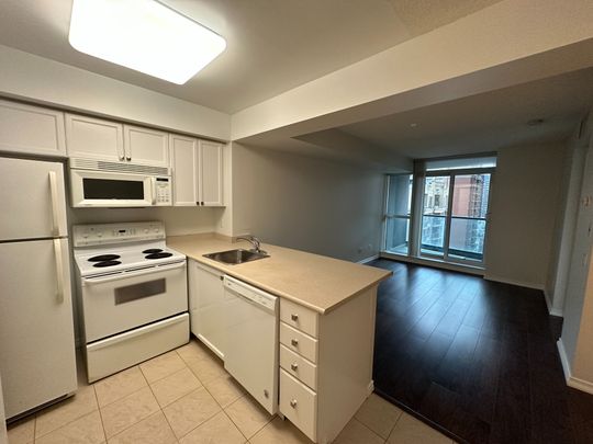 For Lease - 30 Harrison Garden Boulevard Unit# 1101, Toronto, Ontario - Photo 1