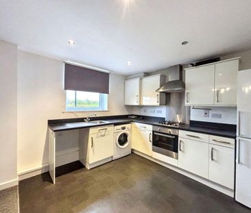 Elmwood Park Court, Gosforth, Newcastle upon Tyne, Tyne and Wear, N... - Photo 3