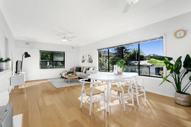 Spacious Family Home in Superb Location - Photo 1