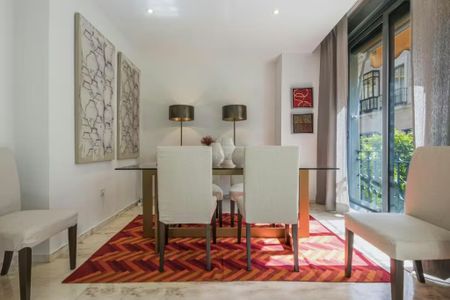 Calle García de Vinuesa, Sevilla, Andalusia 41001 - Foto 3