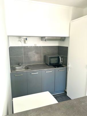 Appartement 1 pièces 25m2 MARSEILLE 5EME 600 euros - Photo 1