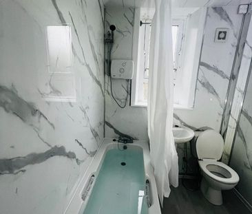 2 Bed Flat, Earl Street, G14 - Photo 2