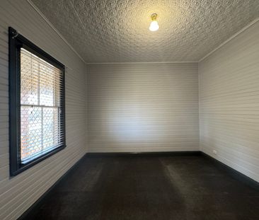 3 Bedroom Home - Photo 2