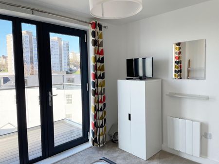 1 Carmen Beckford Street, Bristol - Photo 3