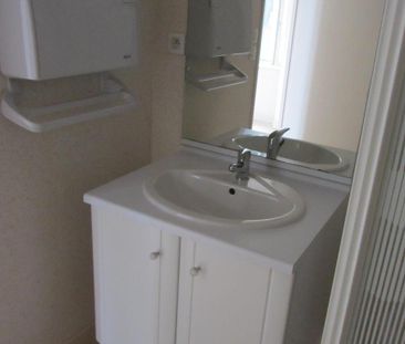 Location Appartement 1 pièce 27m² USSEL 19200 - Photo 4